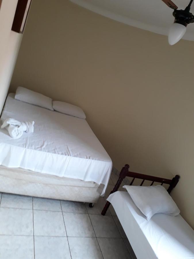 Hotel Gringos 2*