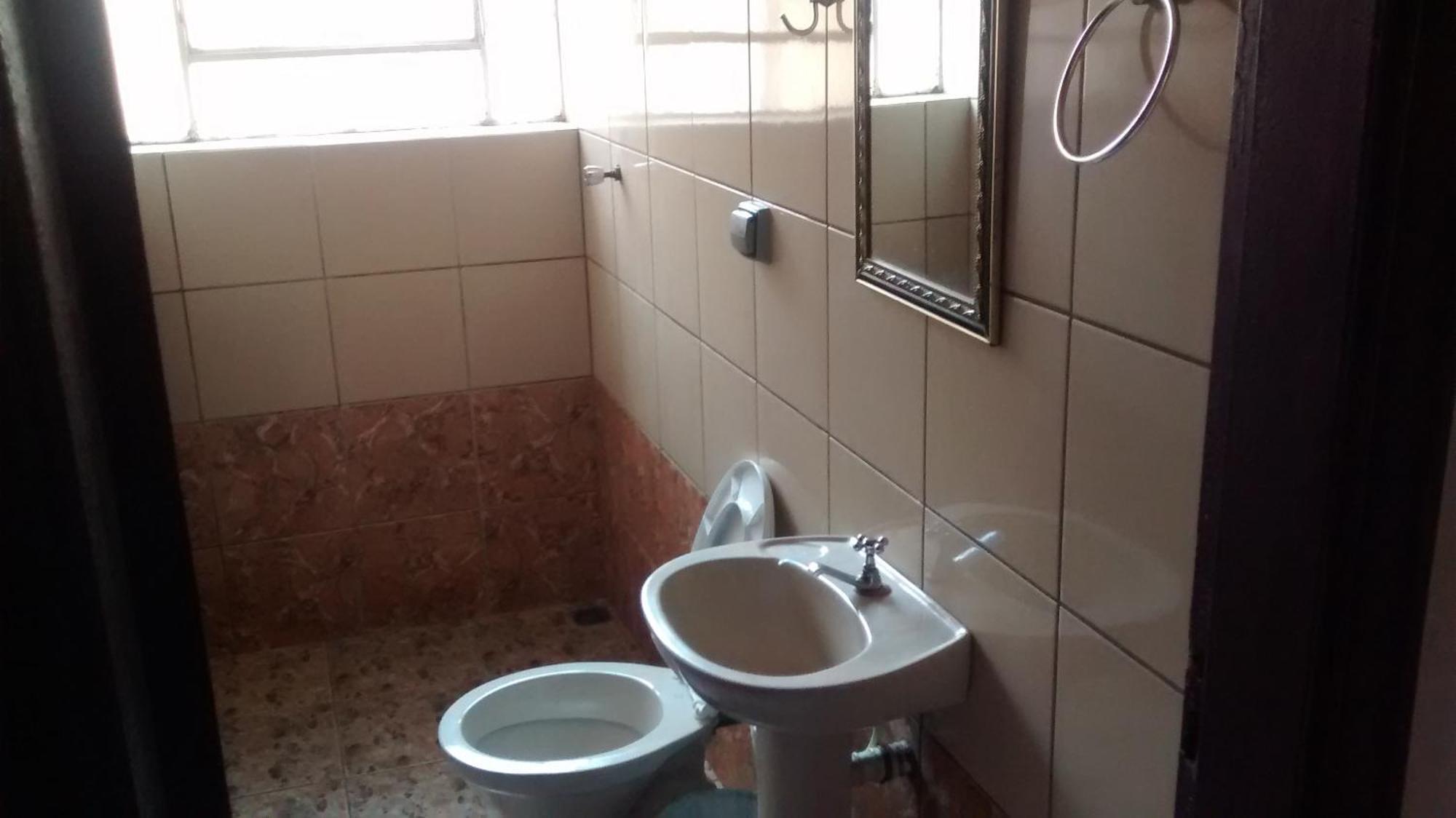 Gringos Hotel 2*
